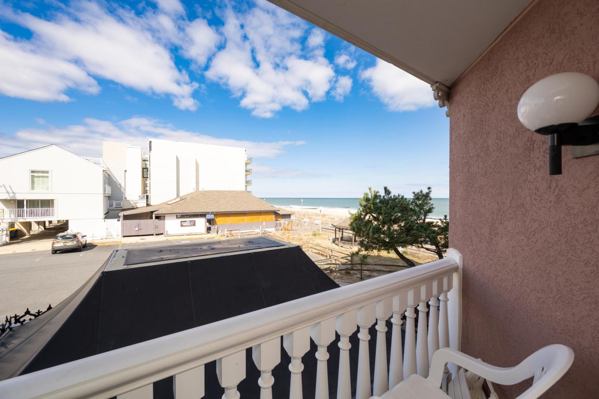 Boardwalk Plaza Hotel Rehoboth Beach Esterno foto